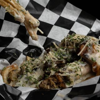 SYM Friez(Jerk Chicken Alfredo Friez)